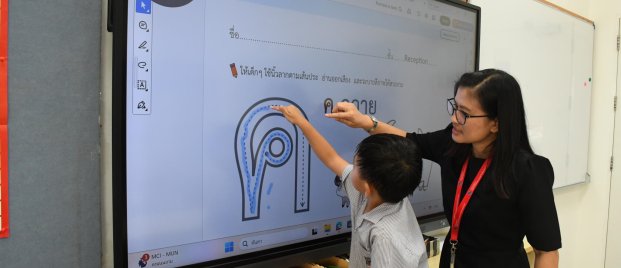 How to Support Multilingual Children Tips for International School Parents in Bangkok