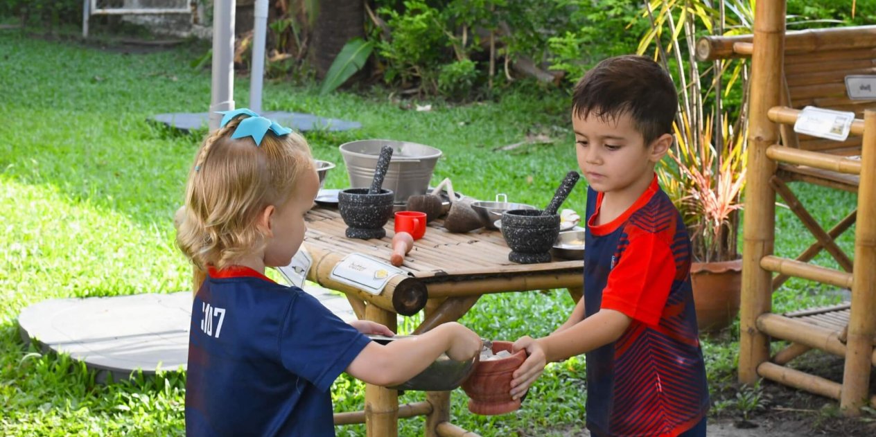 outdoor-learning-spaces-nature-play-early-years