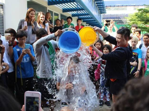Teachers-Dunking5-Small--1